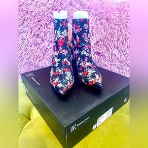 INC International Concepts Floral Boots Women’s size 7